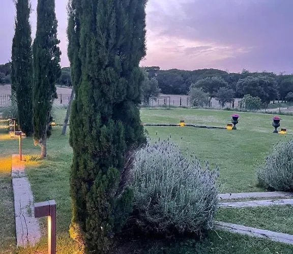 Mas Figueres Апартаменты